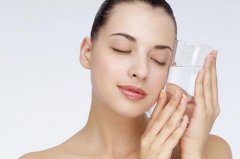 教你活百岁不痴呆的11个秘诀